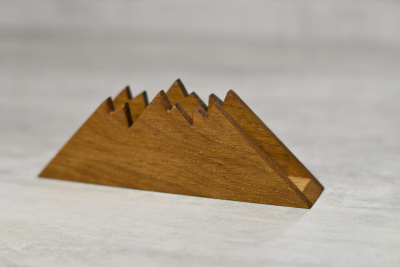 Салфетница из дуба "Горы" от мастерской DIVIRO